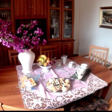 Bed and Breakfast Casa Andreana à Uri Extérieur photo